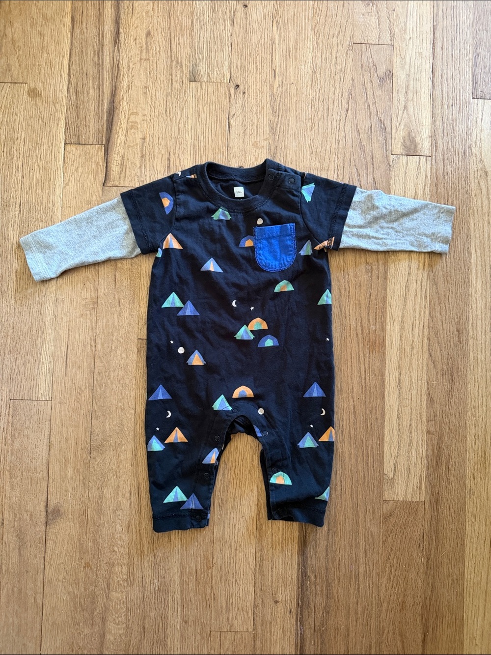 Tea Collection Baby Boy Camping Mountain Tent Romper Long Sleeve Black/Grey 3-6M